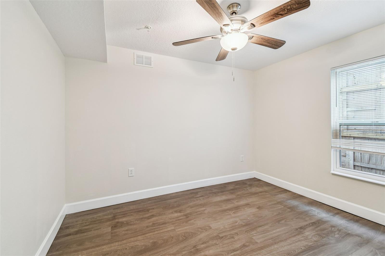 GRAY GABLES - Residential Lease