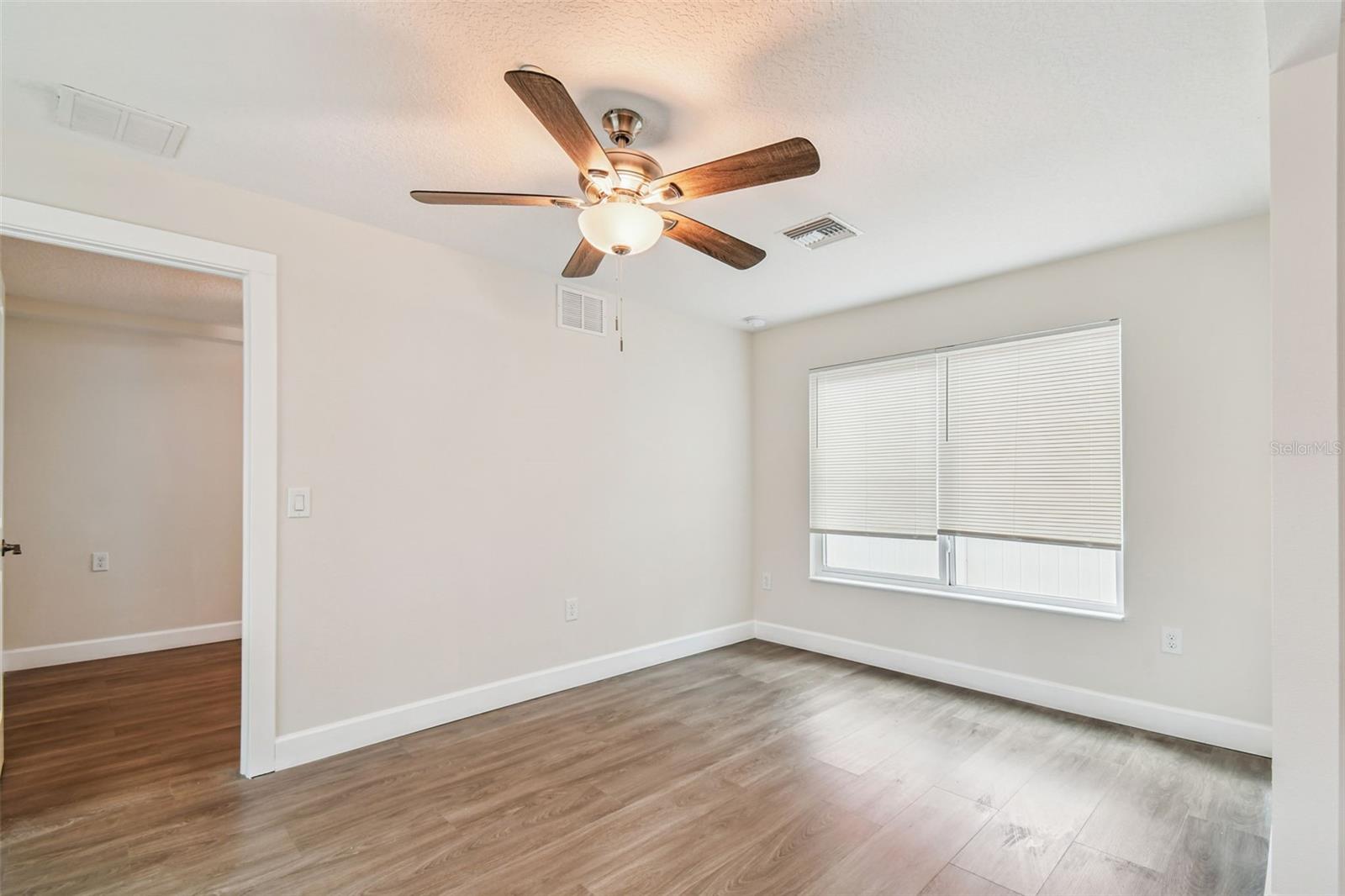 GRAY GABLES - Residential Lease