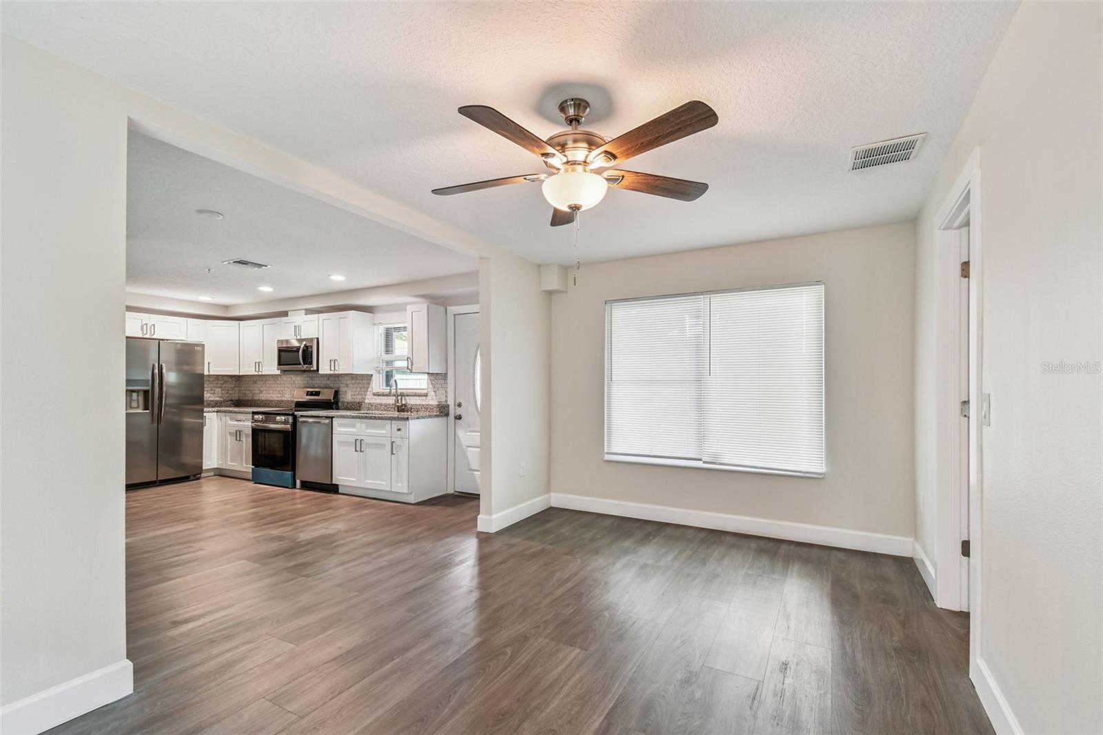 GRAY GABLES - Residential Lease