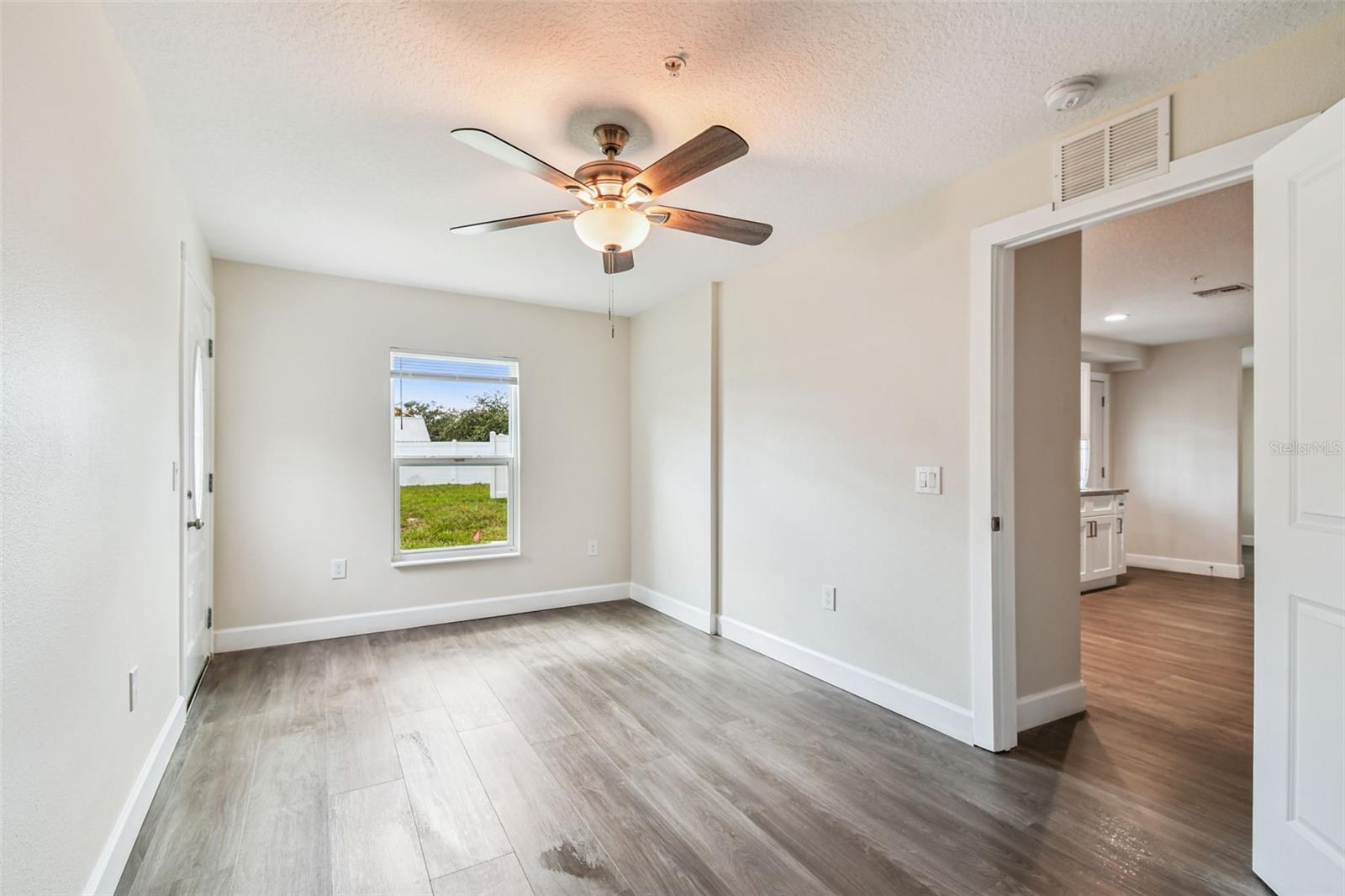 GRAY GABLES - Residential Lease
