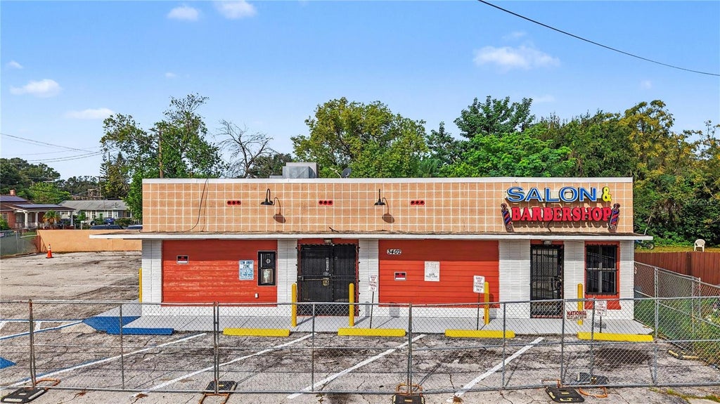 Photo of 3402 N 15th Street, Tampa, FL 33605 (MLS # TB8554041)