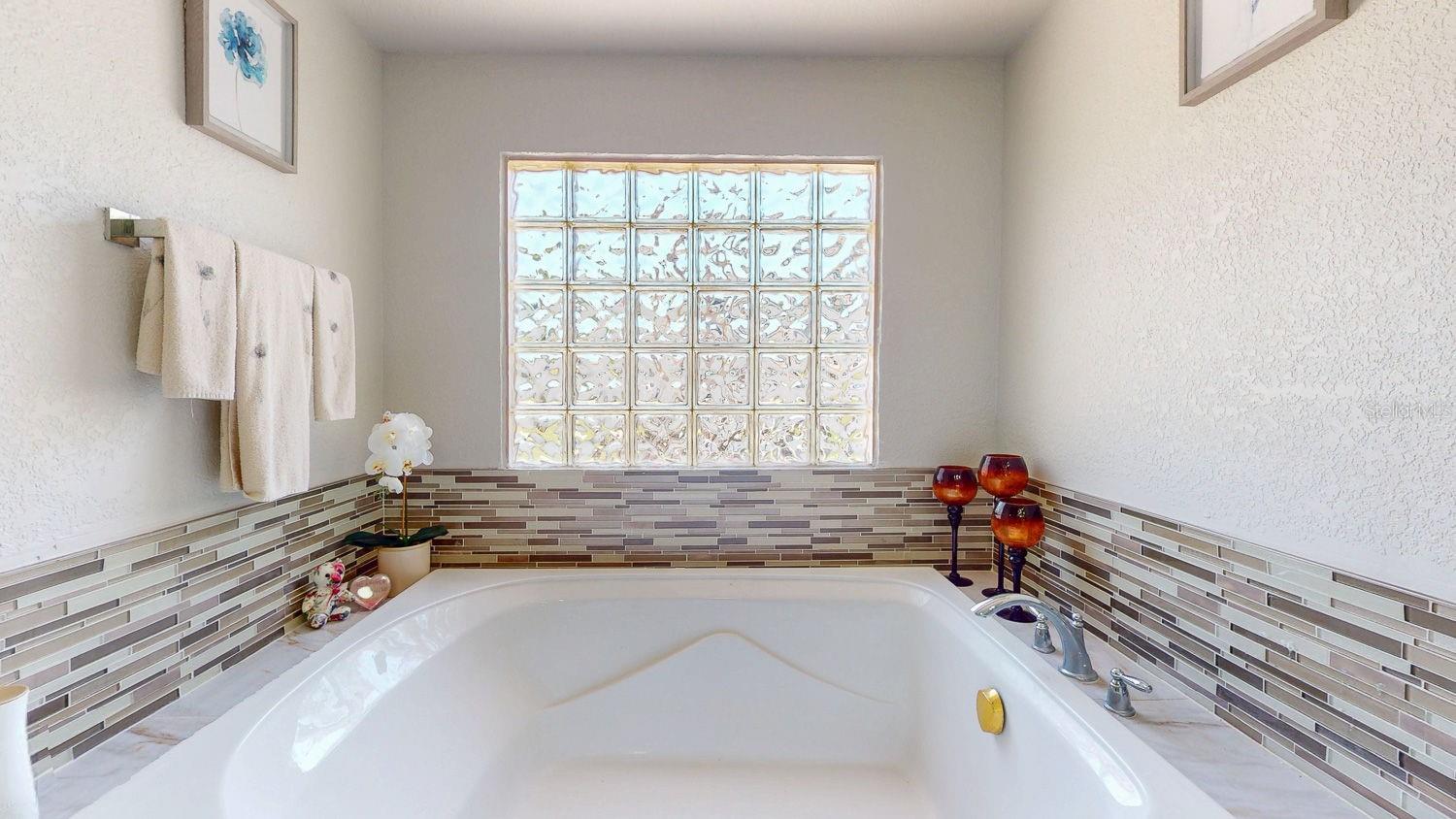HARBOR BLUFFS - Residential