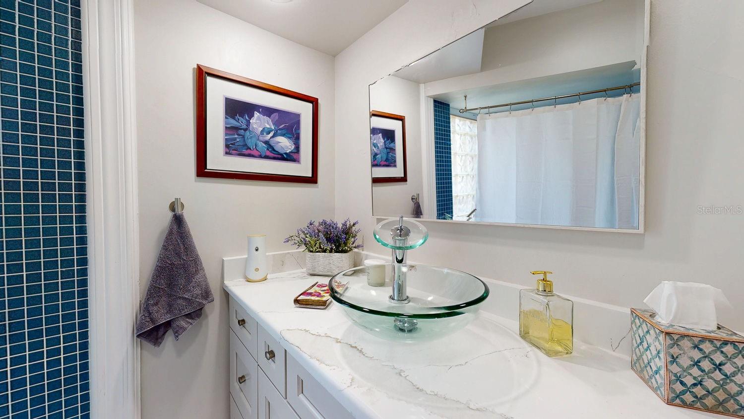 HARBOR BLUFFS - Residential
