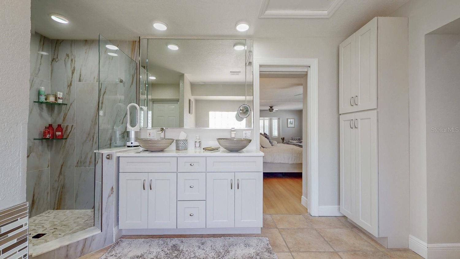 HARBOR BLUFFS - Residential