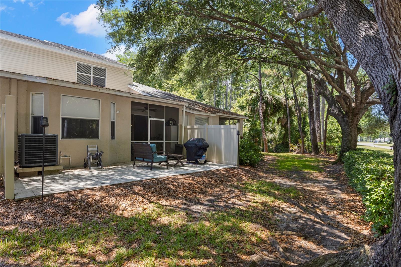 EAST LAKE LANDINGS - Residential