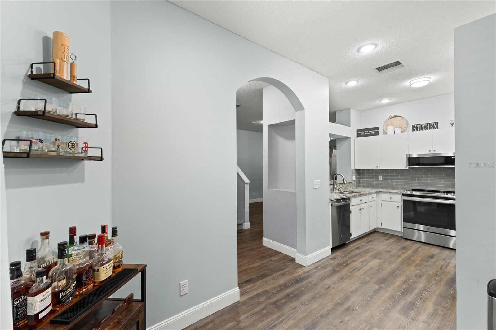 1623 MORNING DOVE LANE
