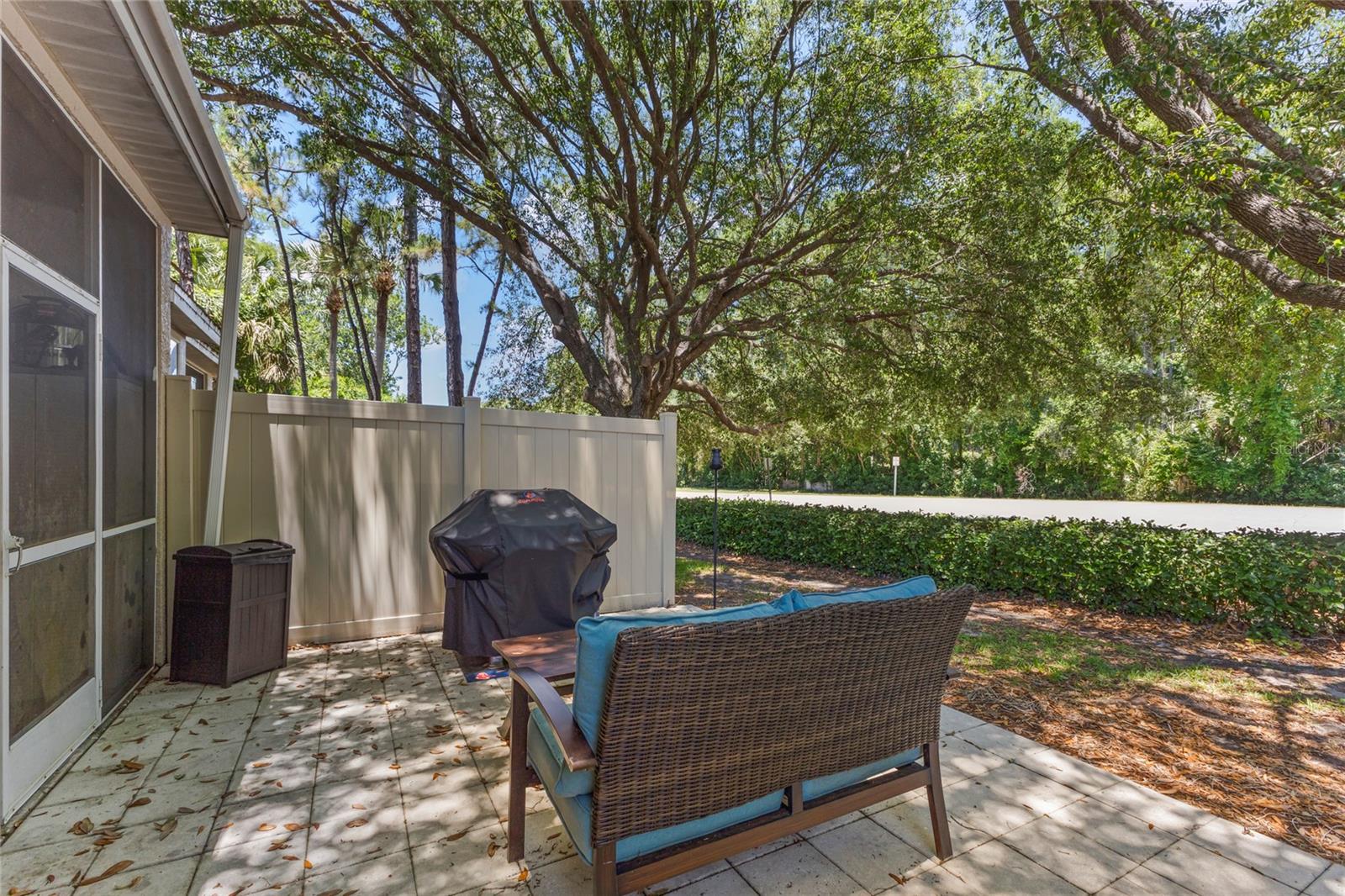 EAST LAKE LANDINGS - Residential