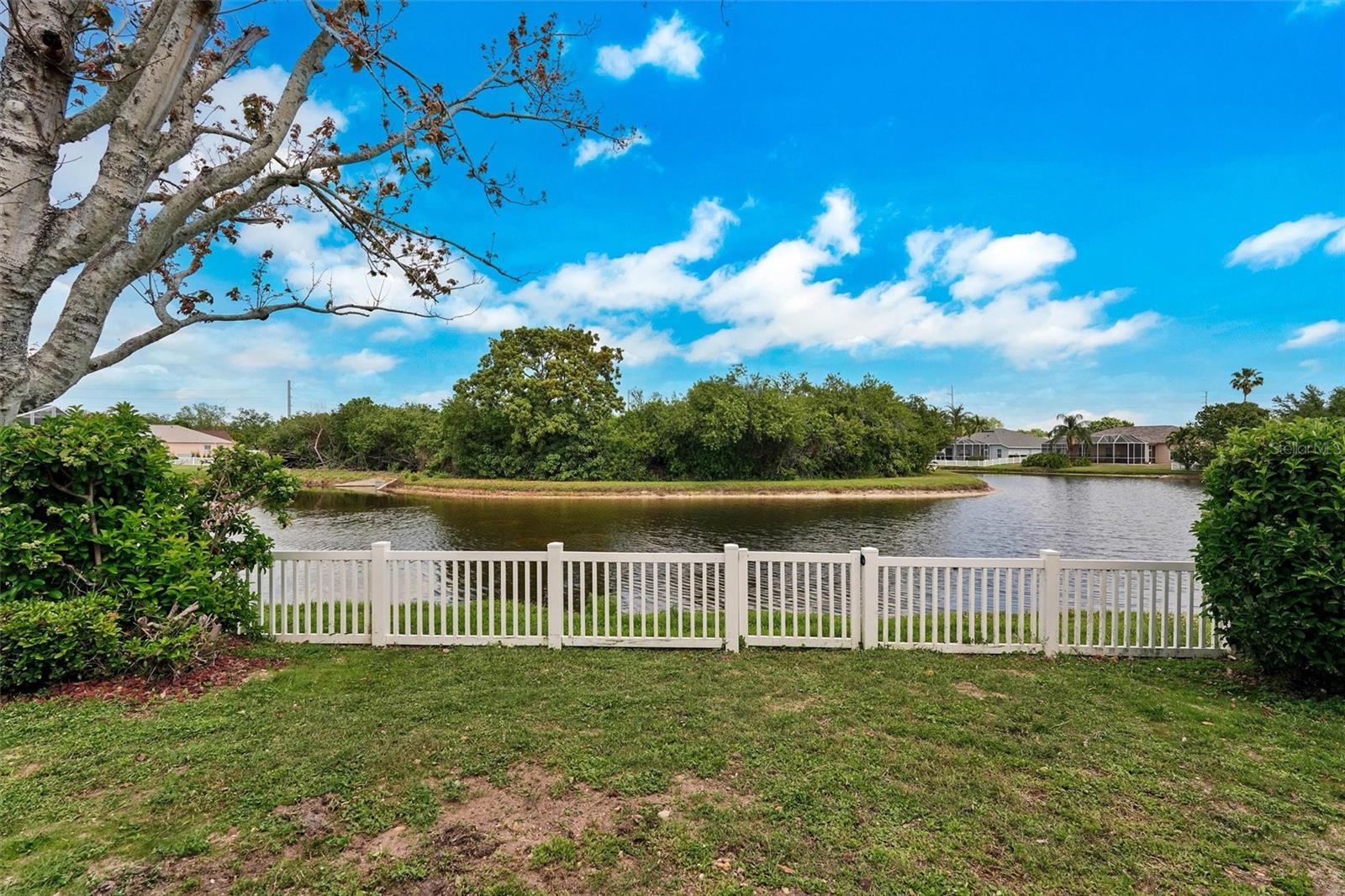 SABAL HARBOUR PH V - Residential