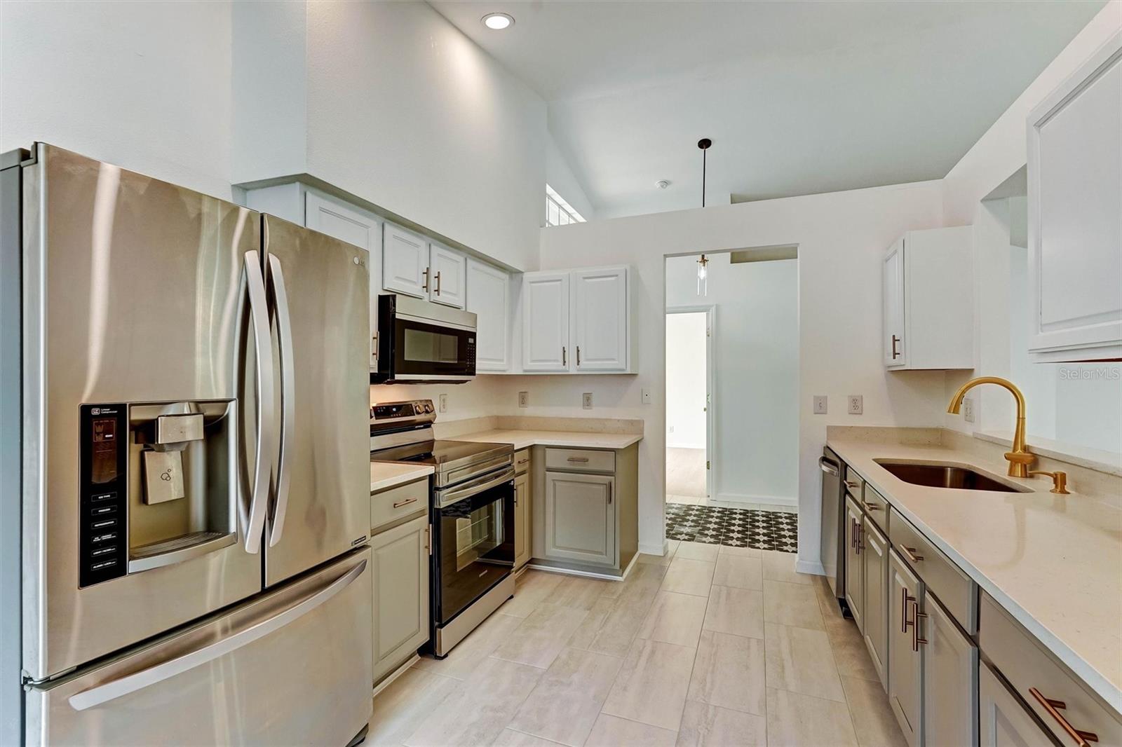 SABAL HARBOUR PH V - Residential