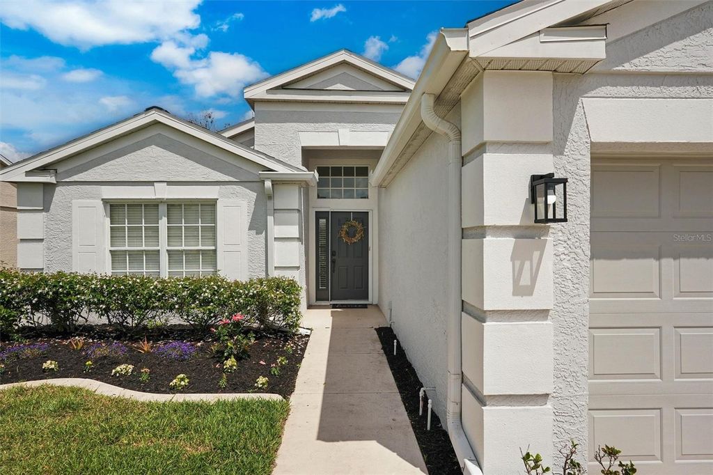 Photo of 4715 Turtle Bay Terrace, Bradenton, FL 34203 (MLS # A4688656)
