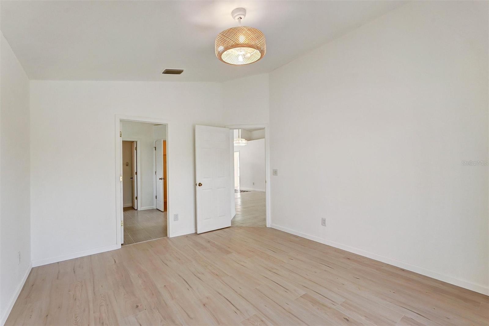 SABAL HARBOUR PH V - Residential