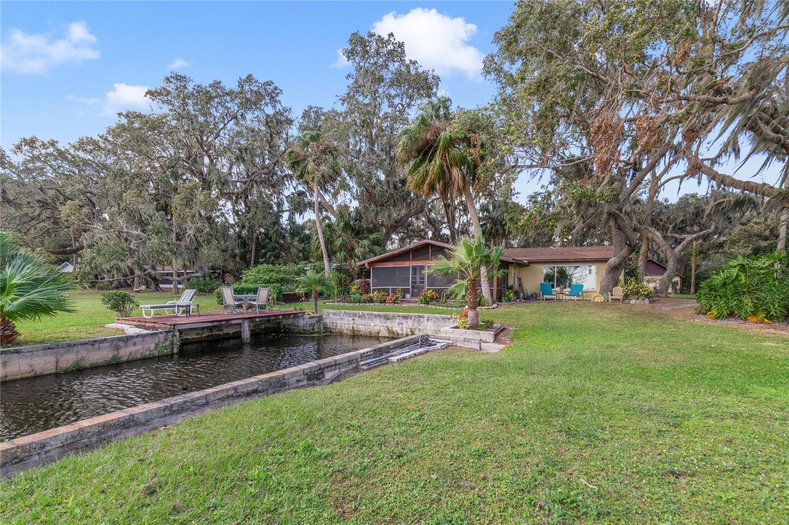11052 W BEACH PARKWAY