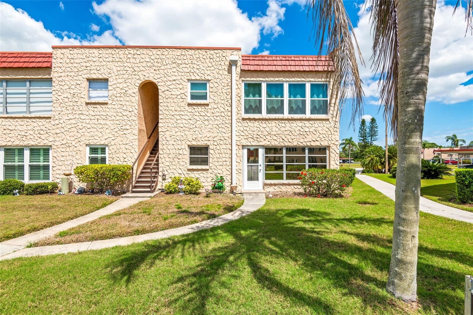 GARDENS THE CONDO - Residential