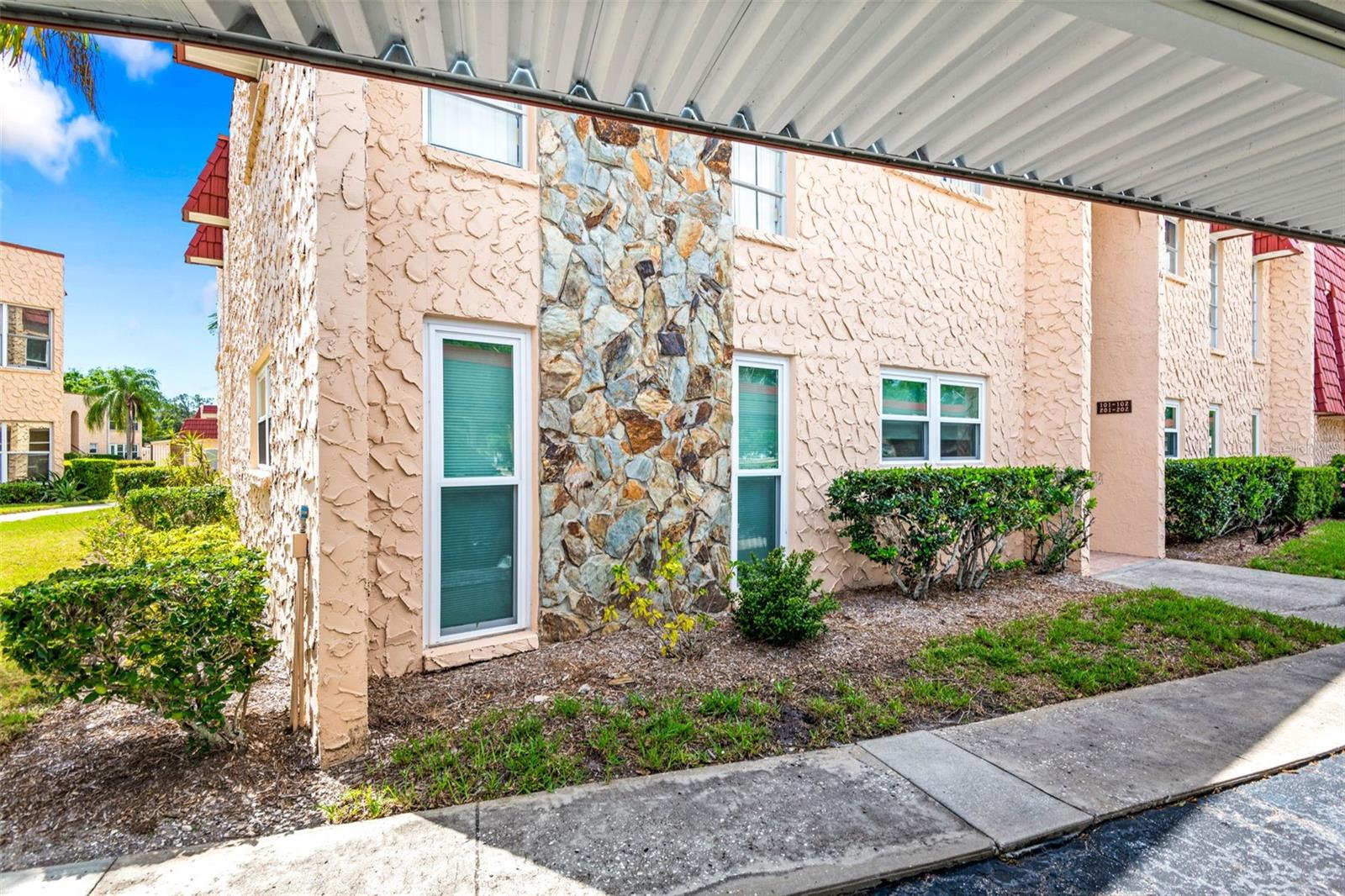 GARDENS THE CONDO - Residential