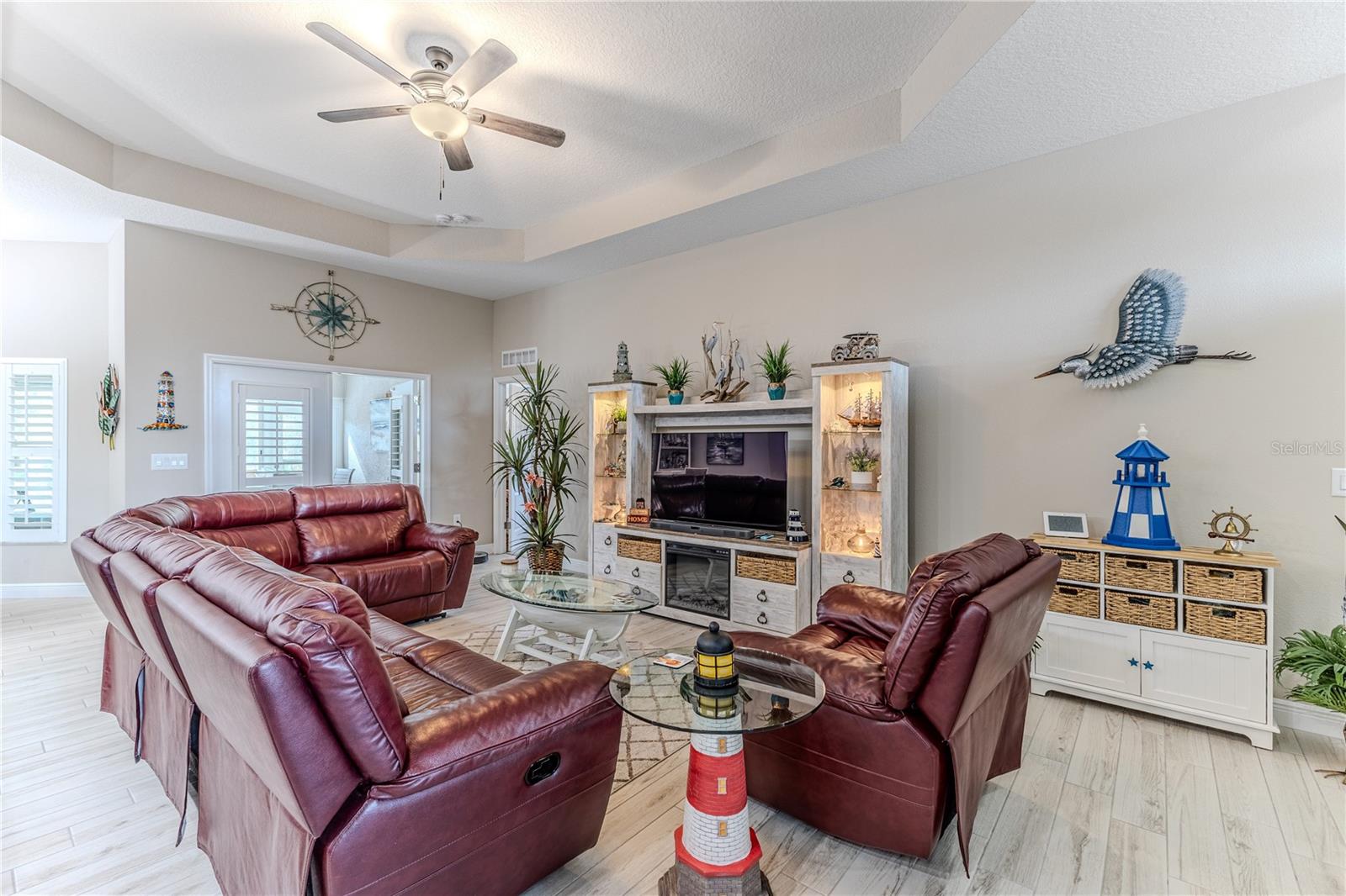 ROYAL HIGHLANDS - Residential