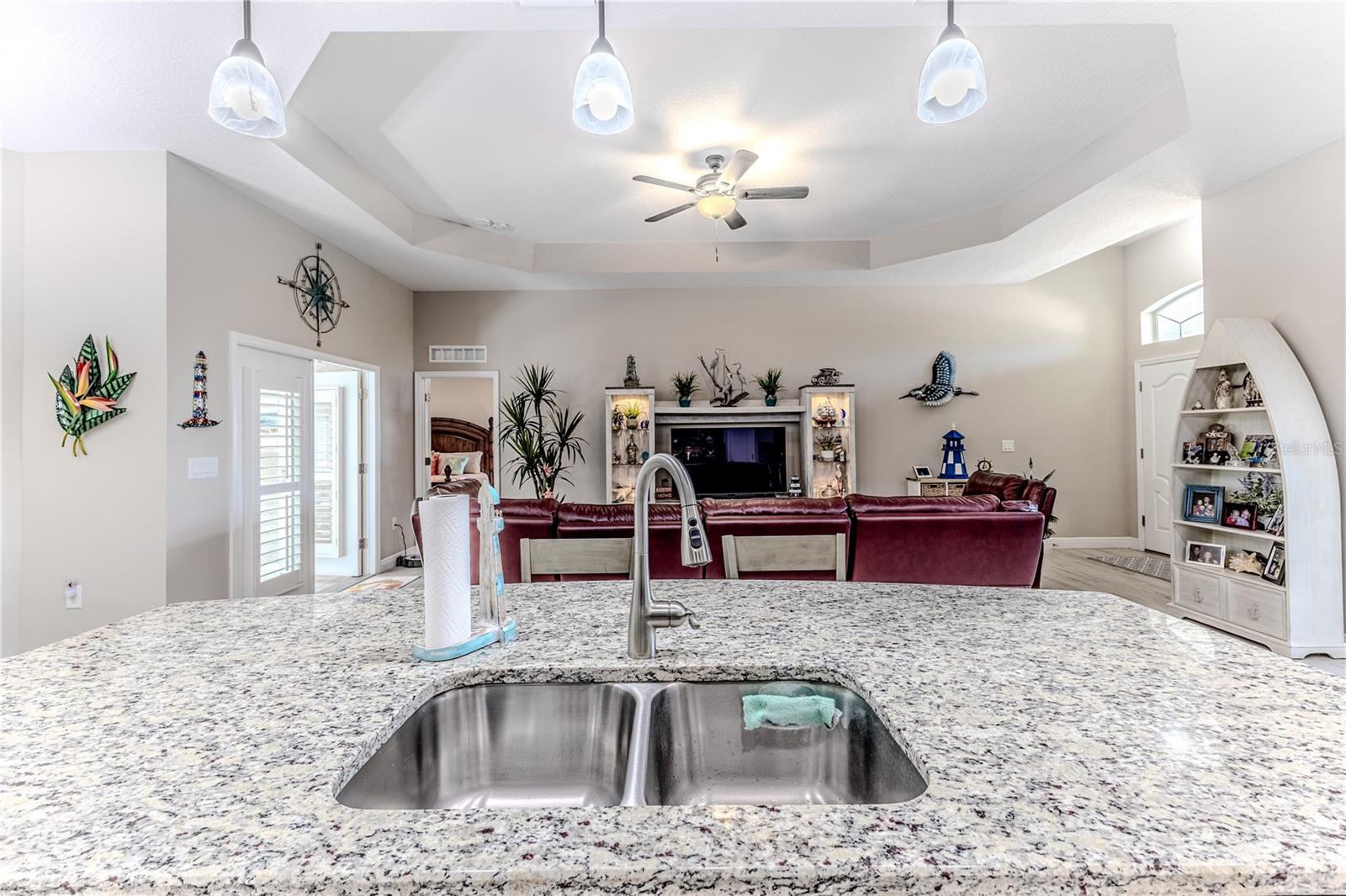 ROYAL HIGHLANDS - Residential