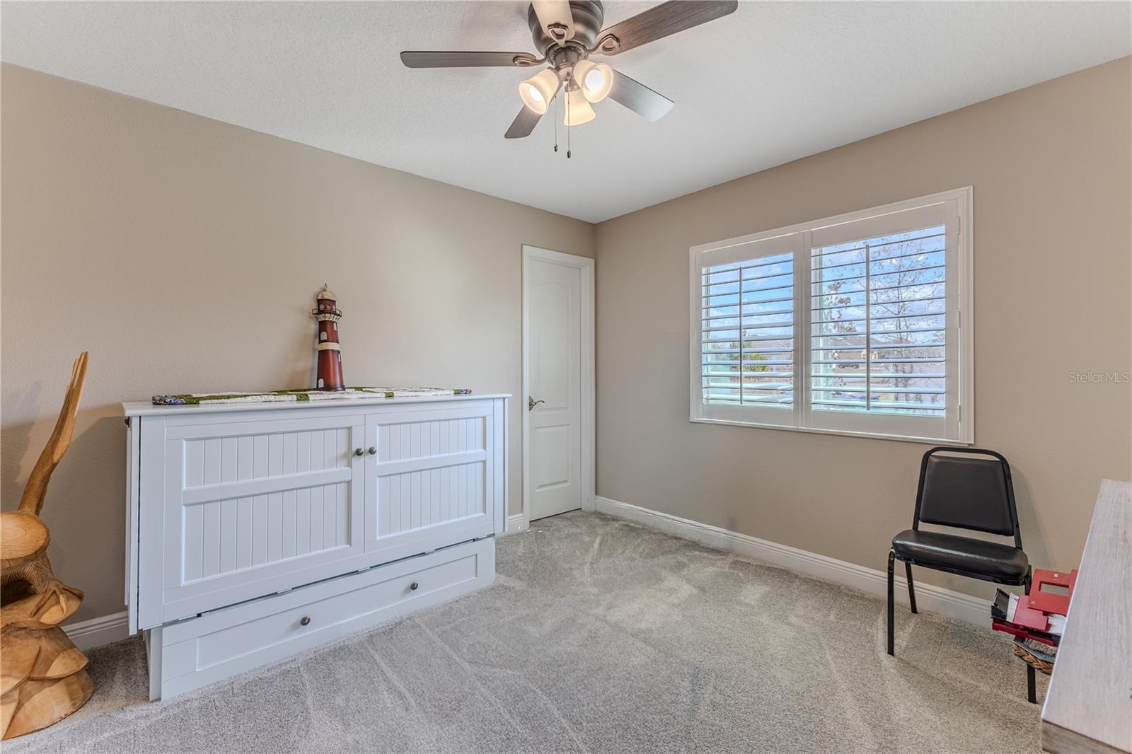 ROYAL HIGHLANDS - Residential