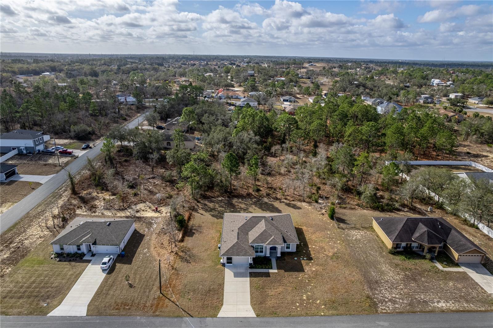 ROYAL HIGHLANDS - Residential