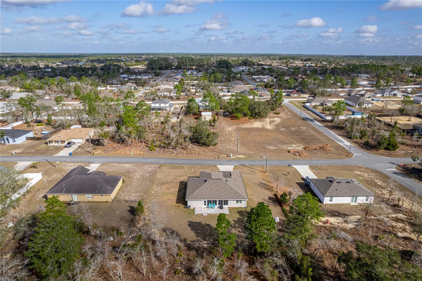 ROYAL HIGHLANDS - Residential