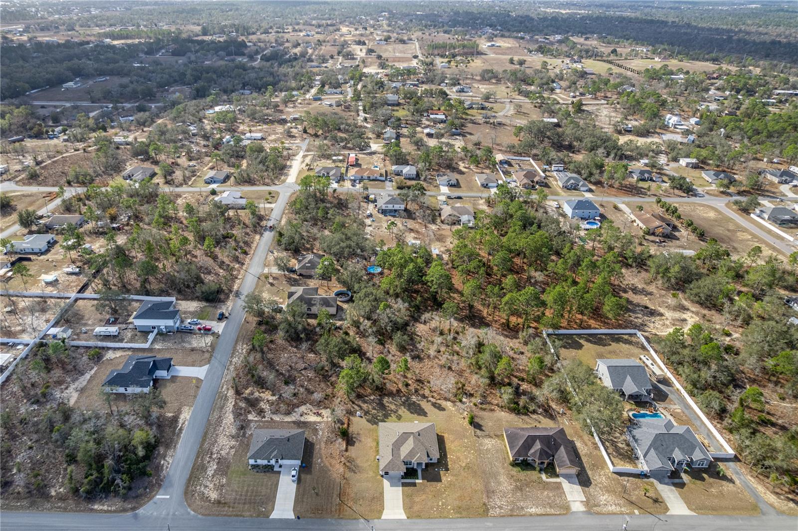 ROYAL HIGHLANDS - Residential