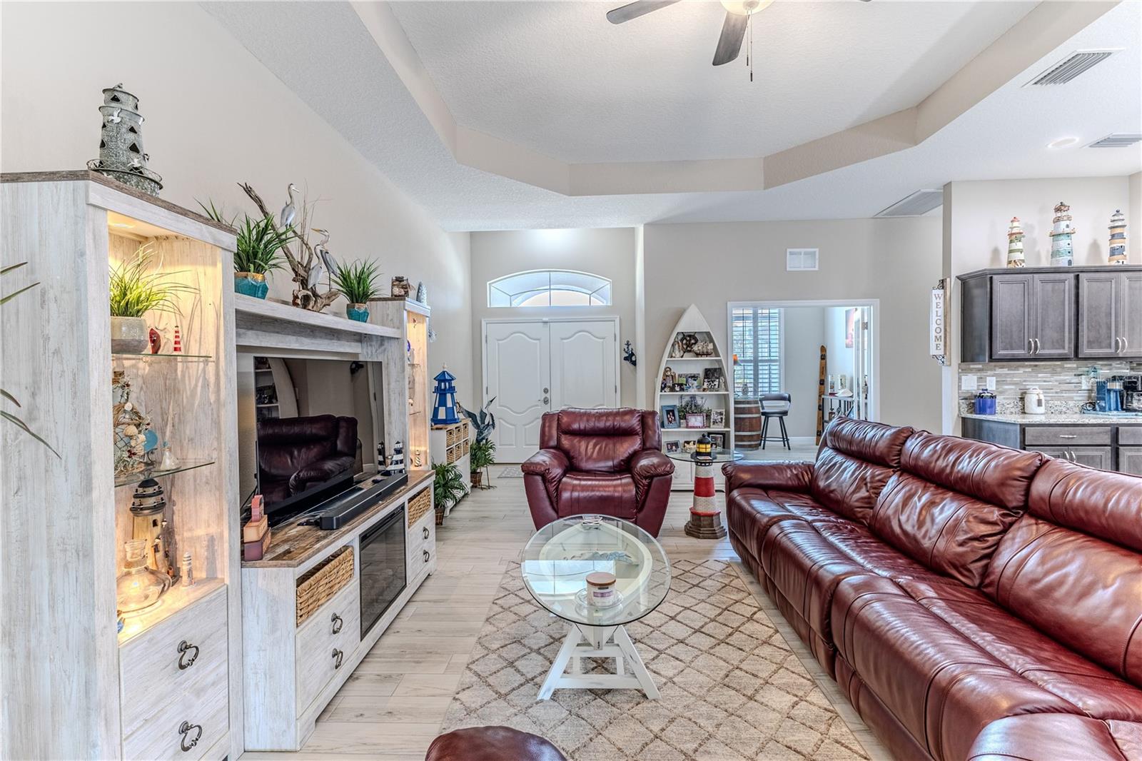 ROYAL HIGHLANDS - Residential