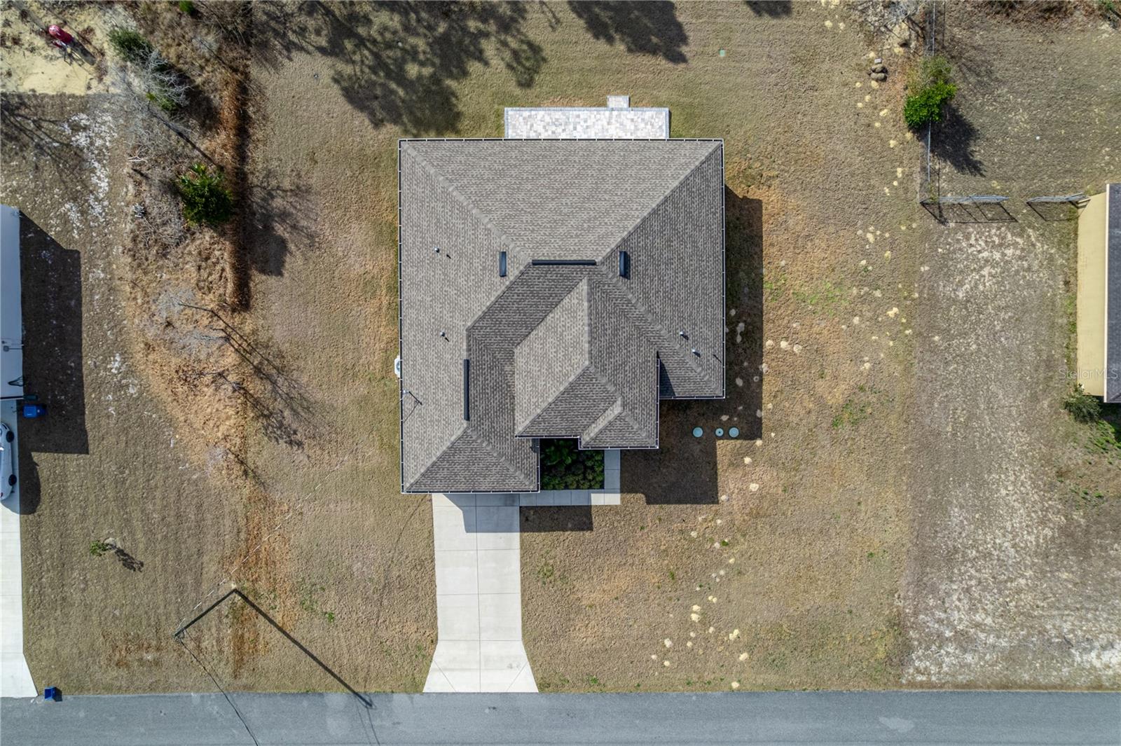 ROYAL HIGHLANDS - Residential