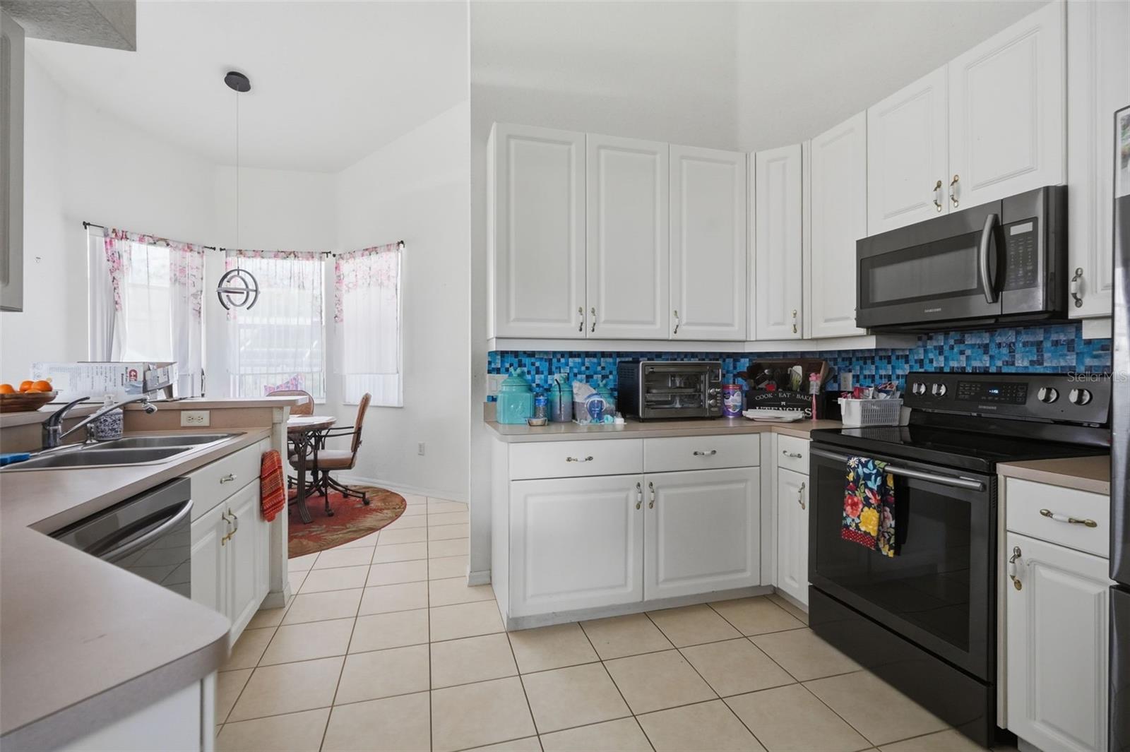 15486 SARATOGA DRIVE