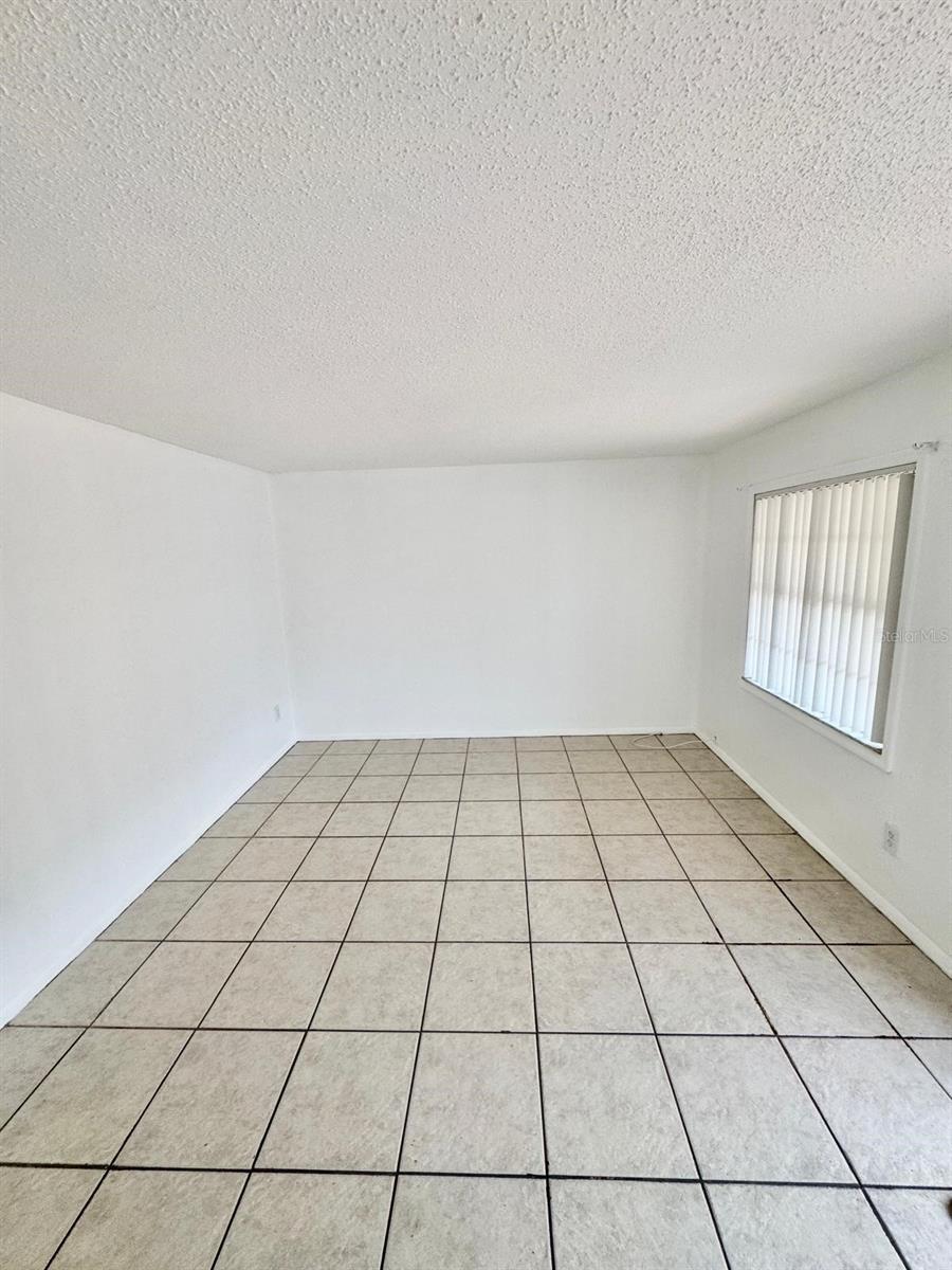 715 MICHIGAN COURT 3