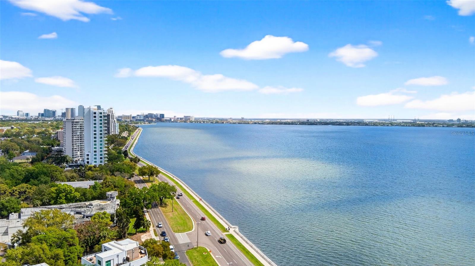 TOWNHOUSES AT GRANADA - Residential