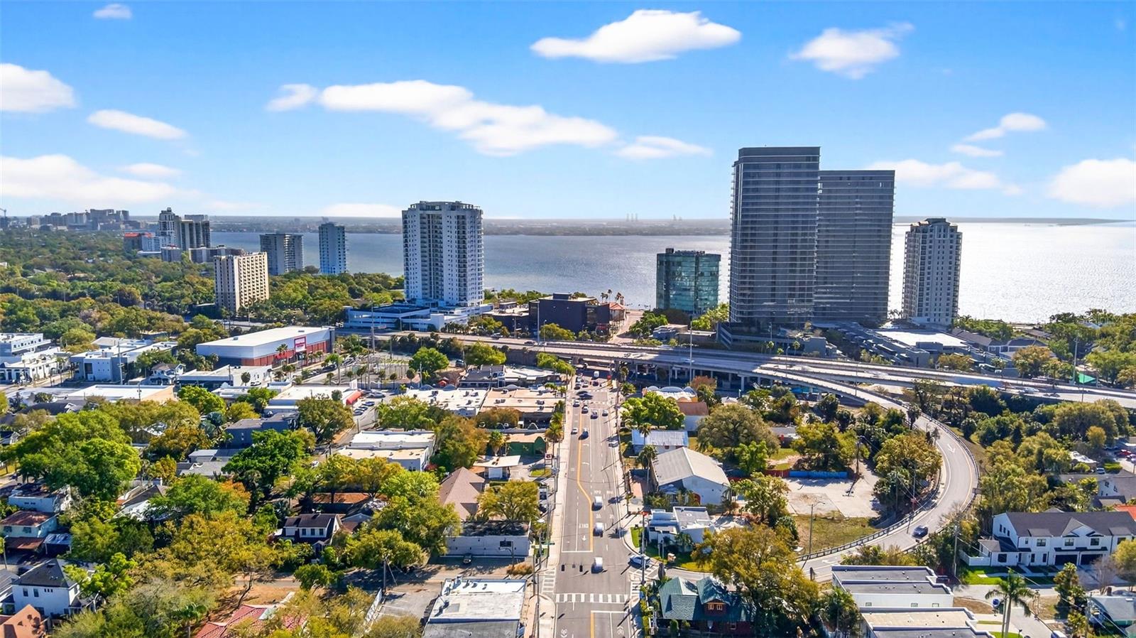 TOWNHOUSES AT GRANADA - Residential