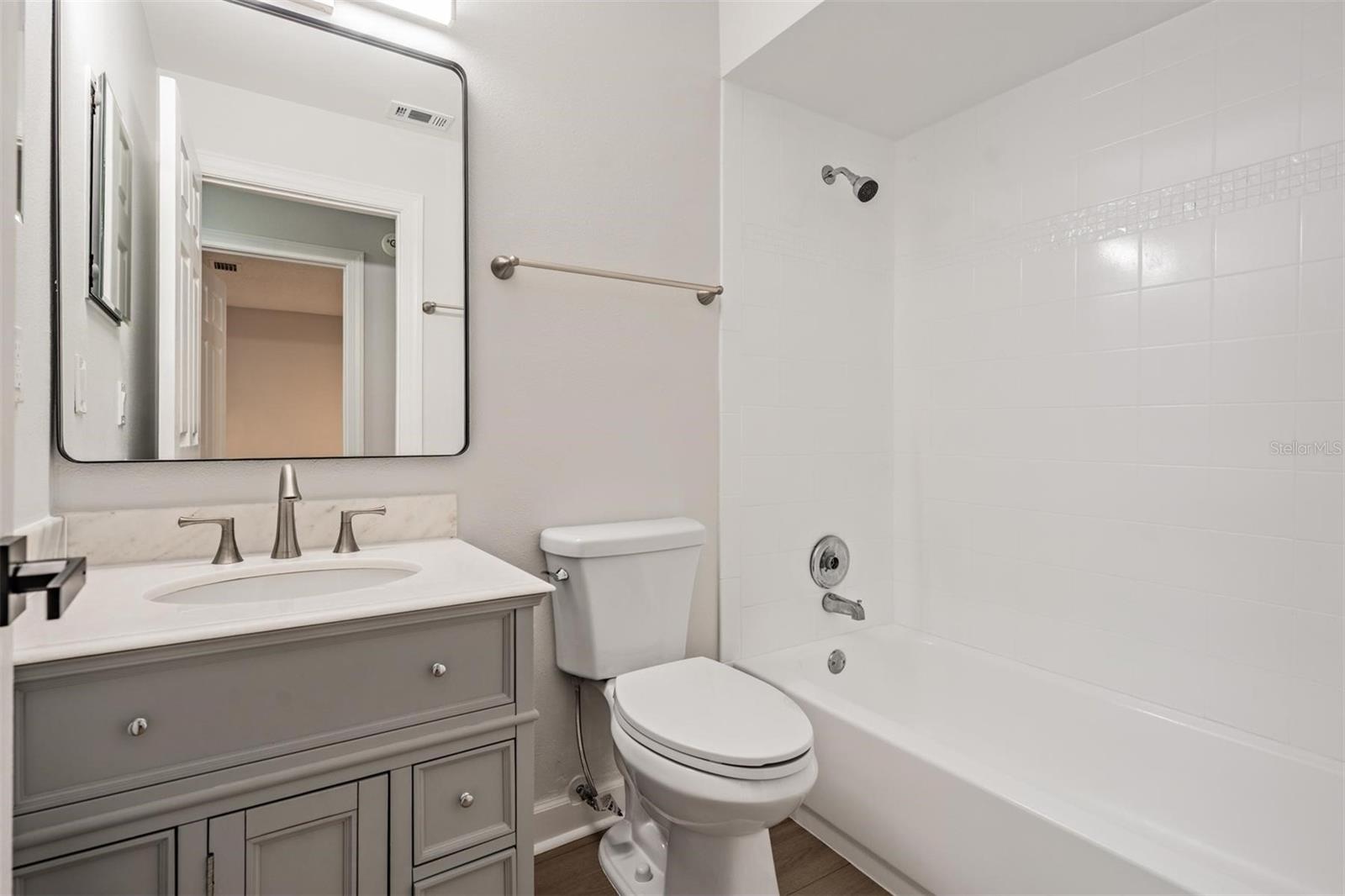 LAKE PADGETT SOUTH - Residential