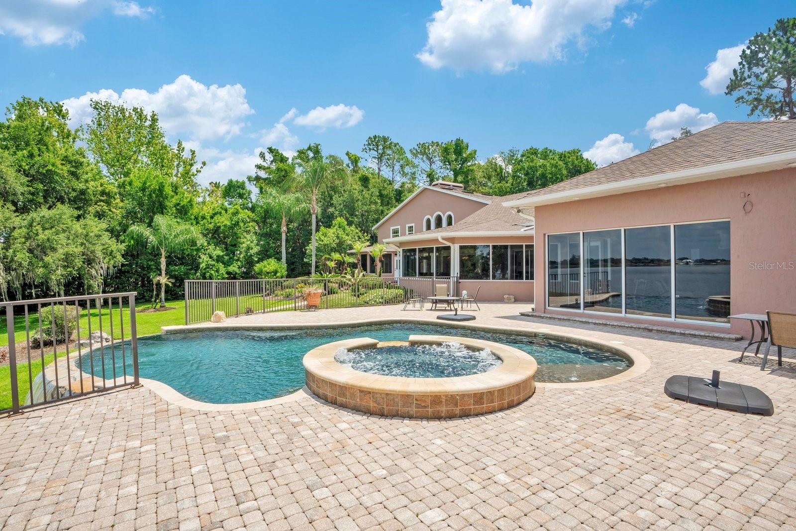 VAN FLEET ESTATES - Residential
