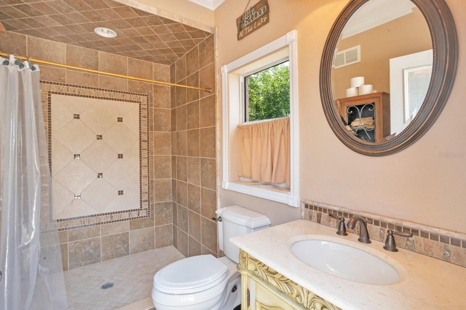 VAN FLEET ESTATES - Residential