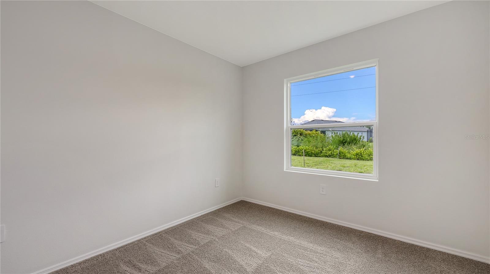 BROADLEAF - Residential