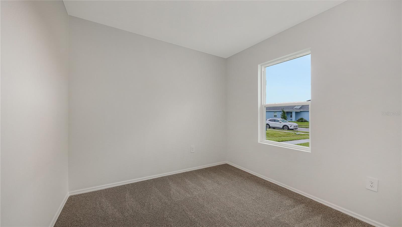 BROADLEAF - Residential