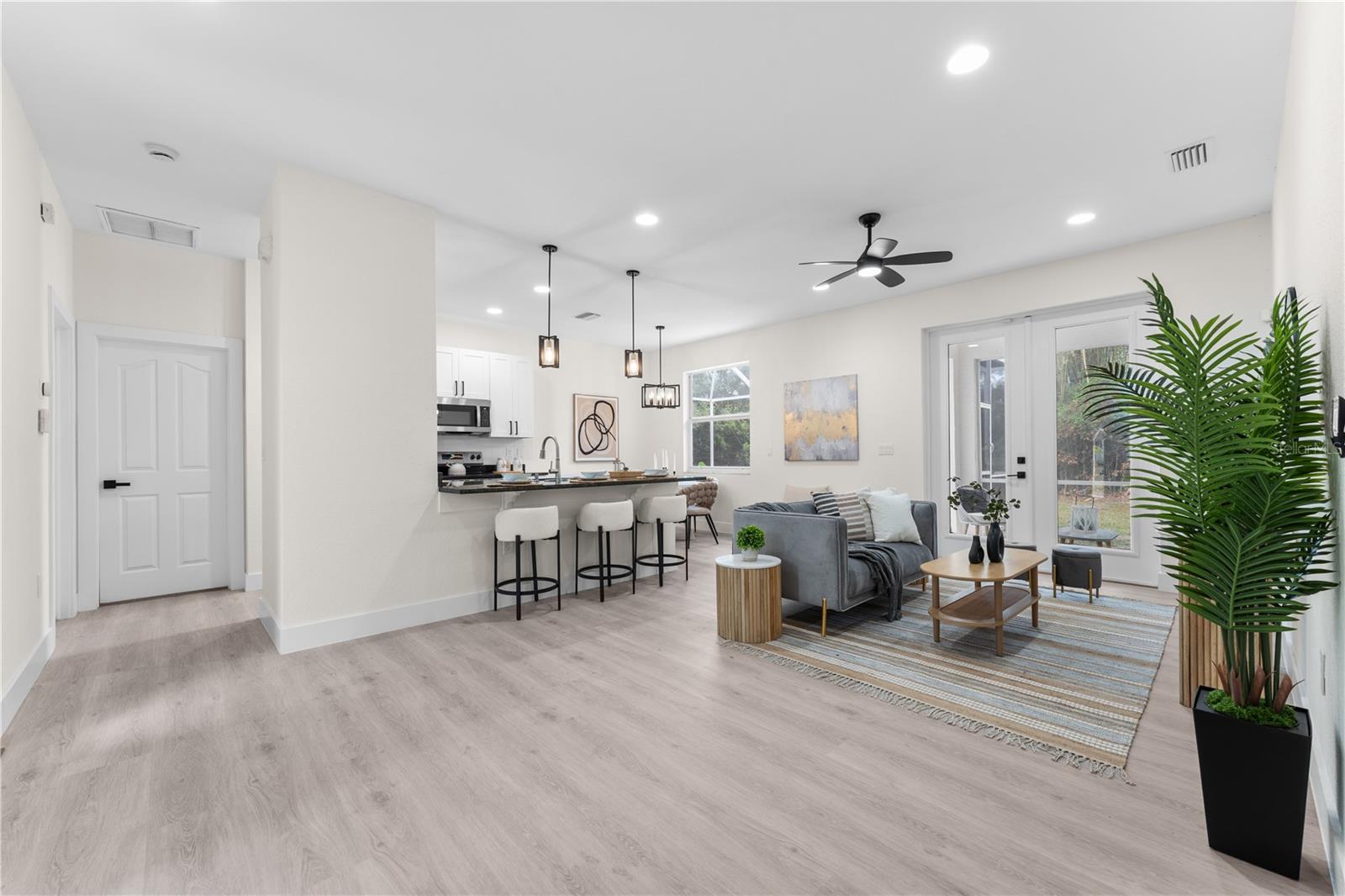 PORT CHARLOTTE SUB 05 - Residential Lease