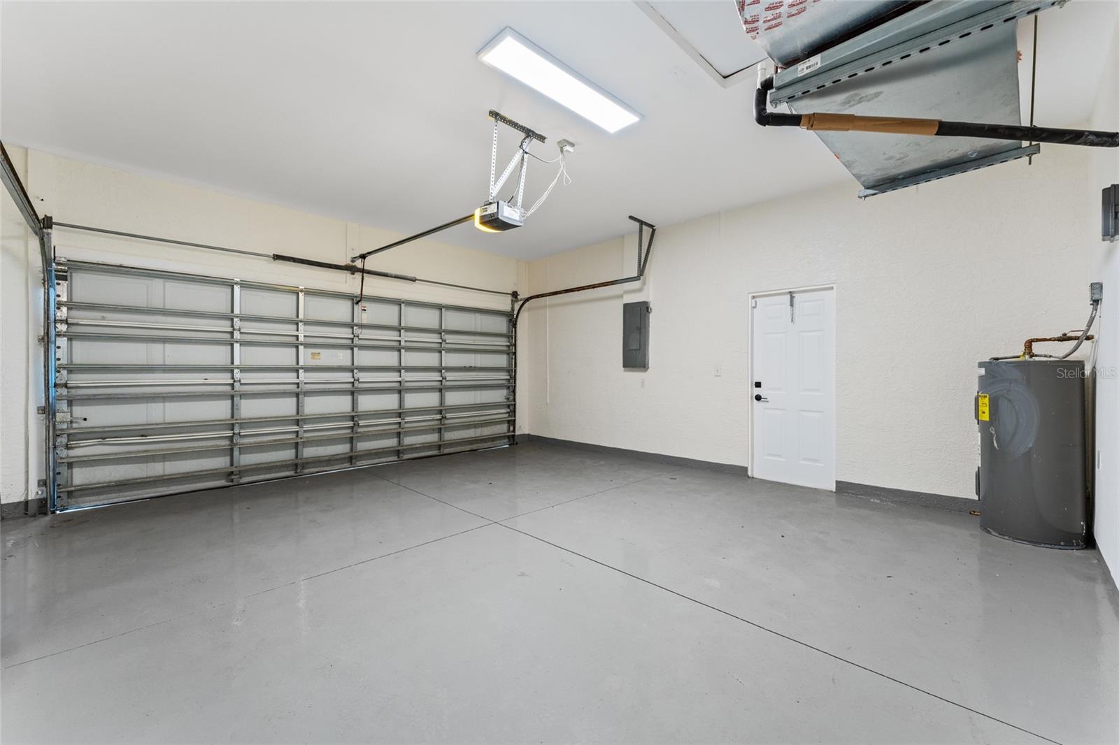 PORT CHARLOTTE SUB 05 - Residential Lease