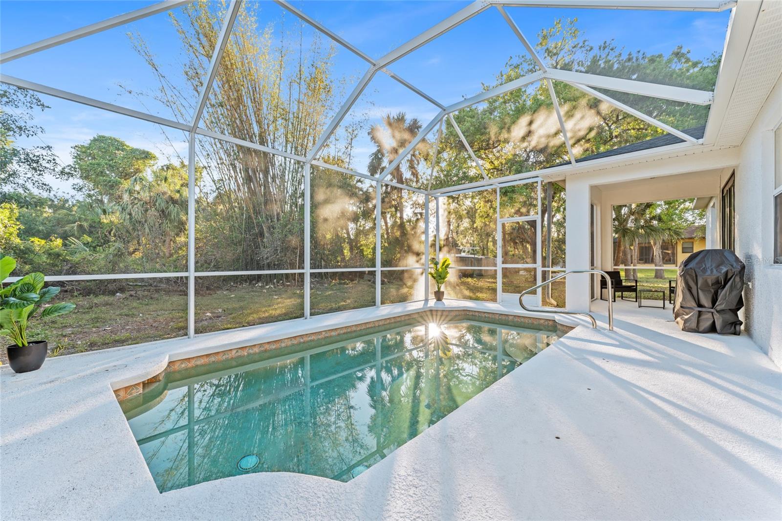 PORT CHARLOTTE SUB 05 - Residential Lease