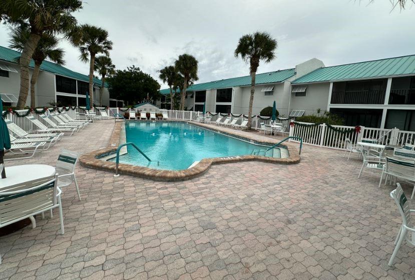 WHITE SANDS VILLAGE - Residential Lease