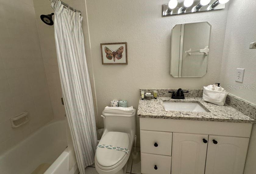 WHITE SANDS VILLAGE - Residential Lease