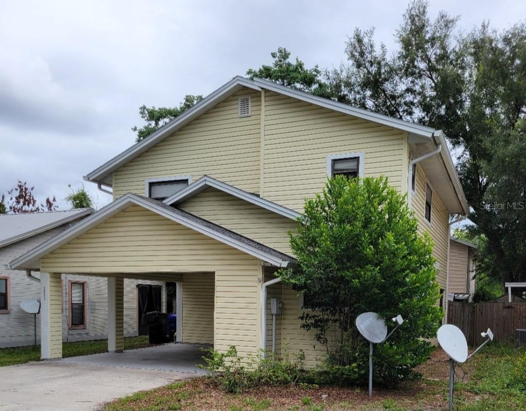 Photo of 3546 Raintree Way, Lakeland, FL 33803 (MLS # TB8545997)