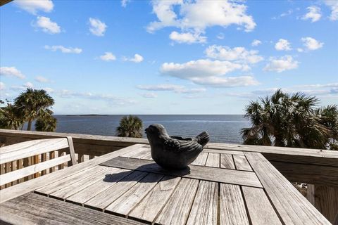 A home in CEDAR KEY