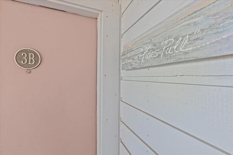 A home in CEDAR KEY