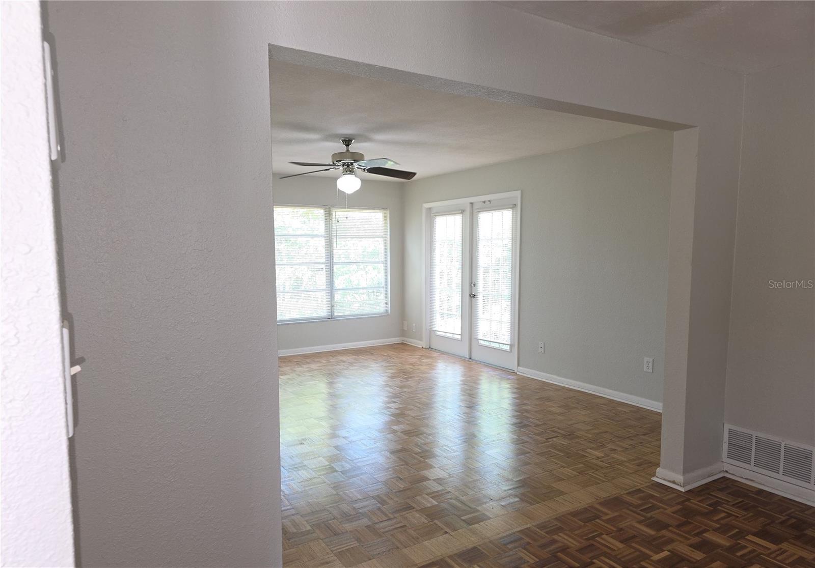 1447 JASMINE WAY