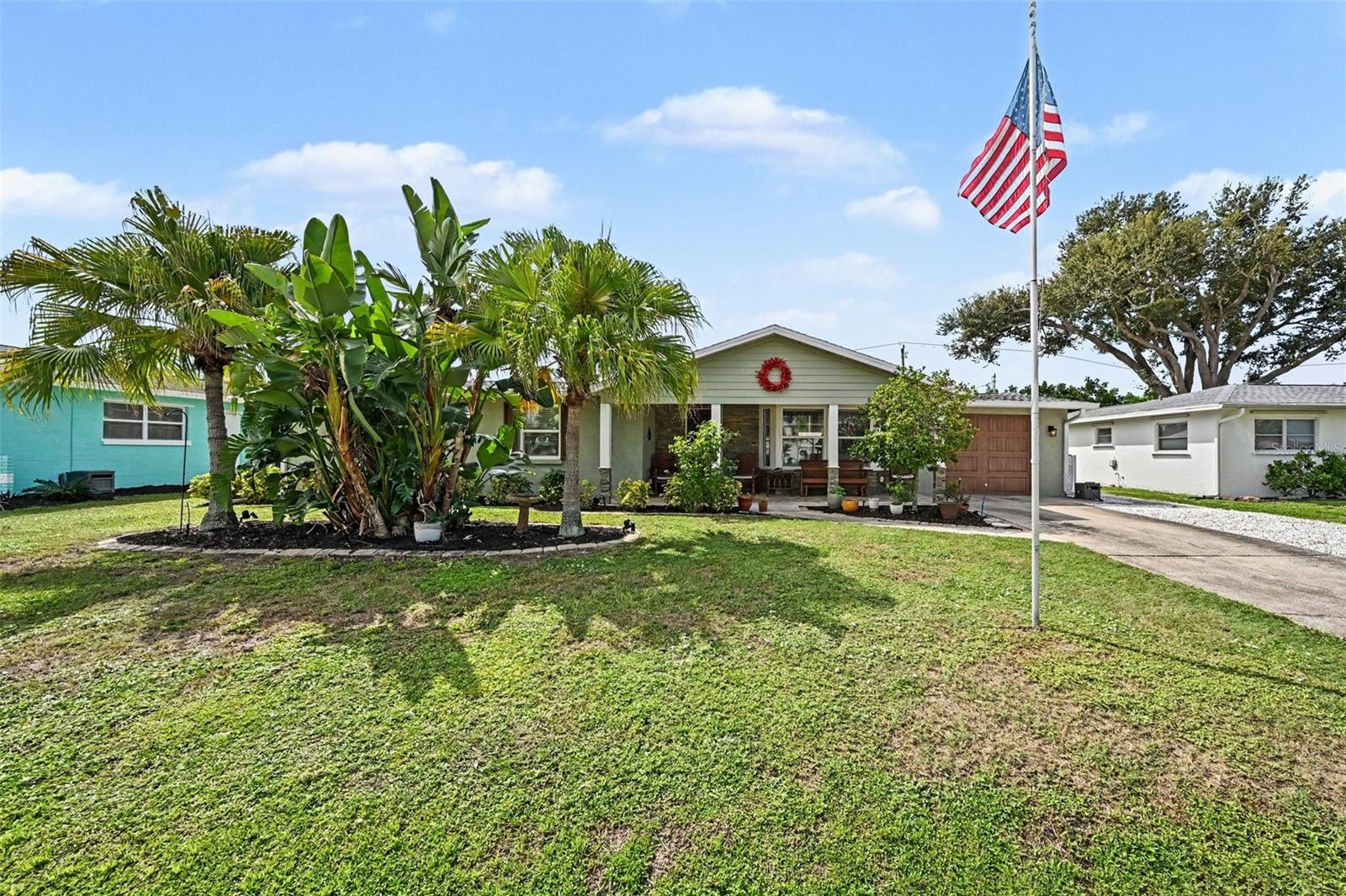 412 REDWOOD ROAD