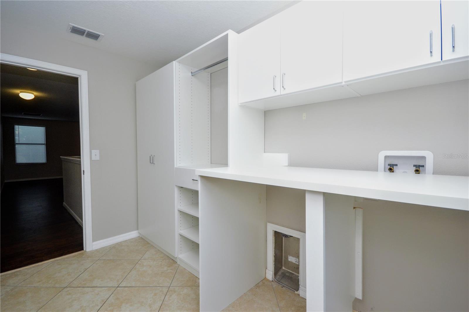 OAKS AT SHADY CREEK PH 1 - Residential Lease