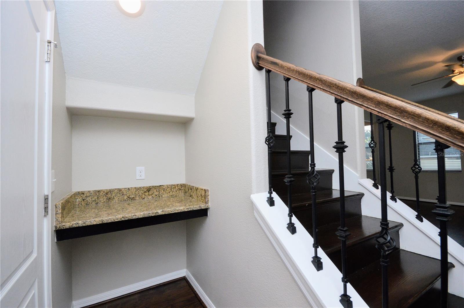 OAKS AT SHADY CREEK PH 1 - Residential Lease