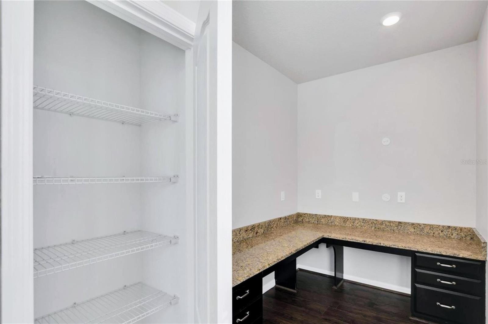 OAKS AT SHADY CREEK PH 1 - Residential Lease