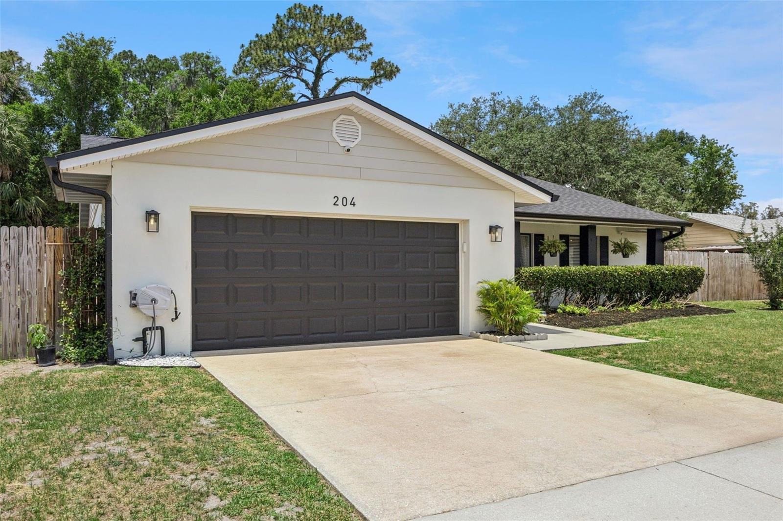 IDYLLWILDE OF LOCH ARBOR SECTION-6 - Residential