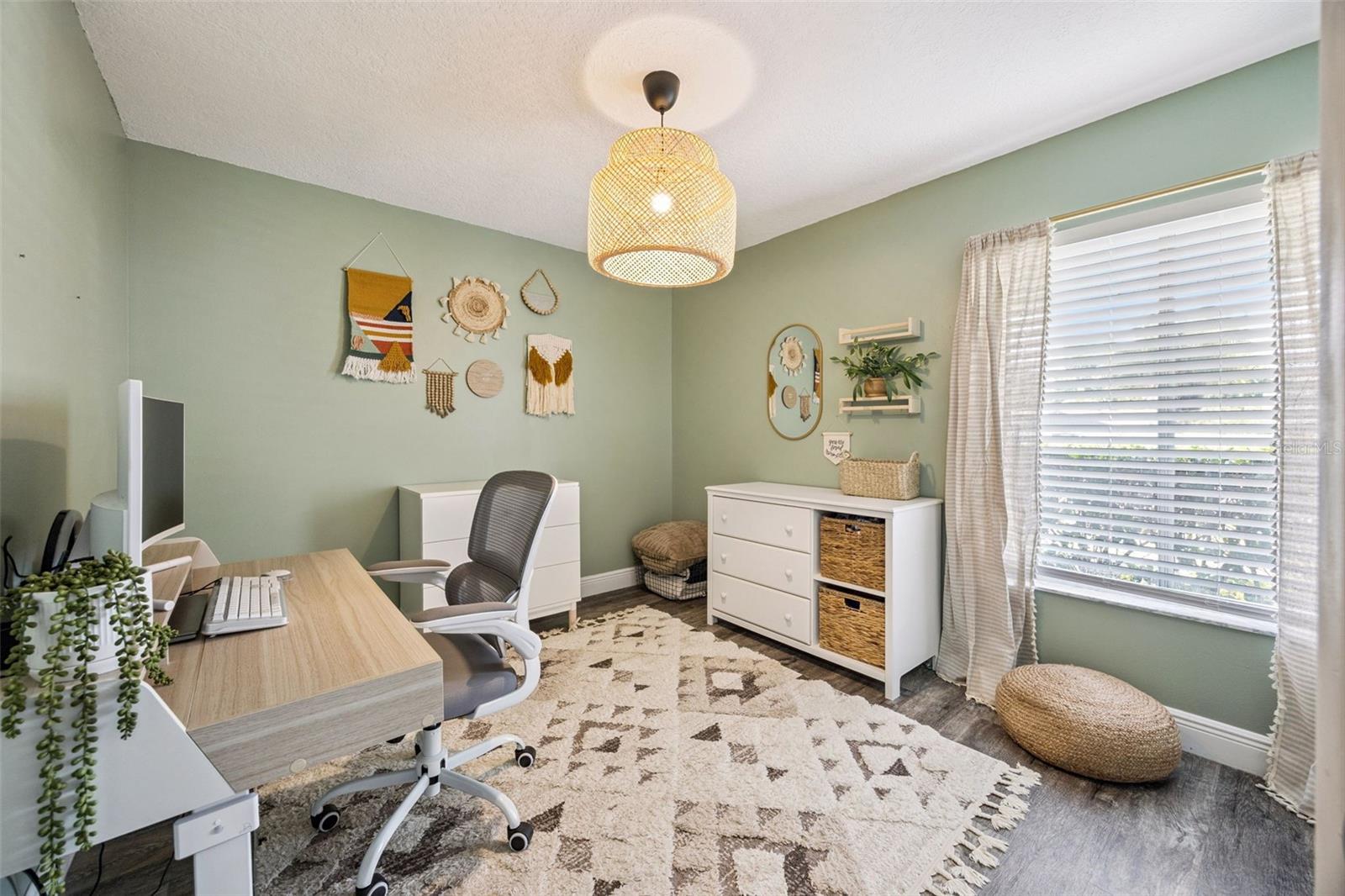 IDYLLWILDE OF LOCH ARBOR SECTION-6 - Residential